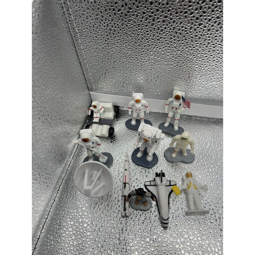 Vintage NASA Astronaut PVC Model Modeling Action Figure Lot Of 11